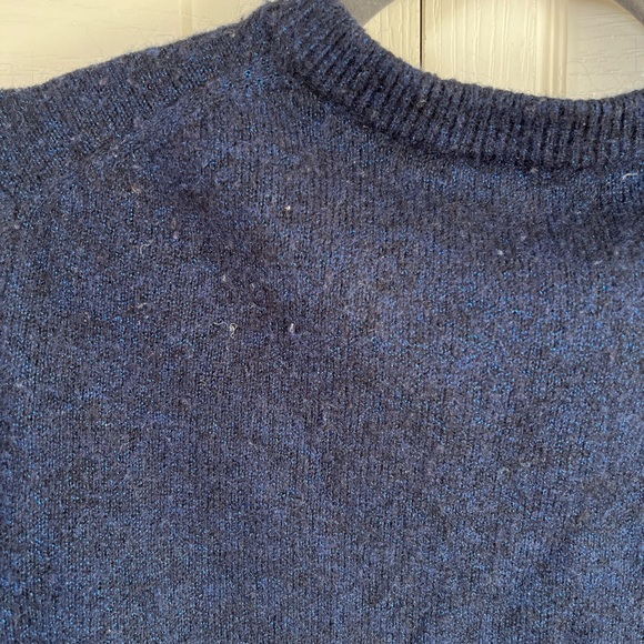Sparkly wool blend holiday banana republic sweater - Picture 3 of 4